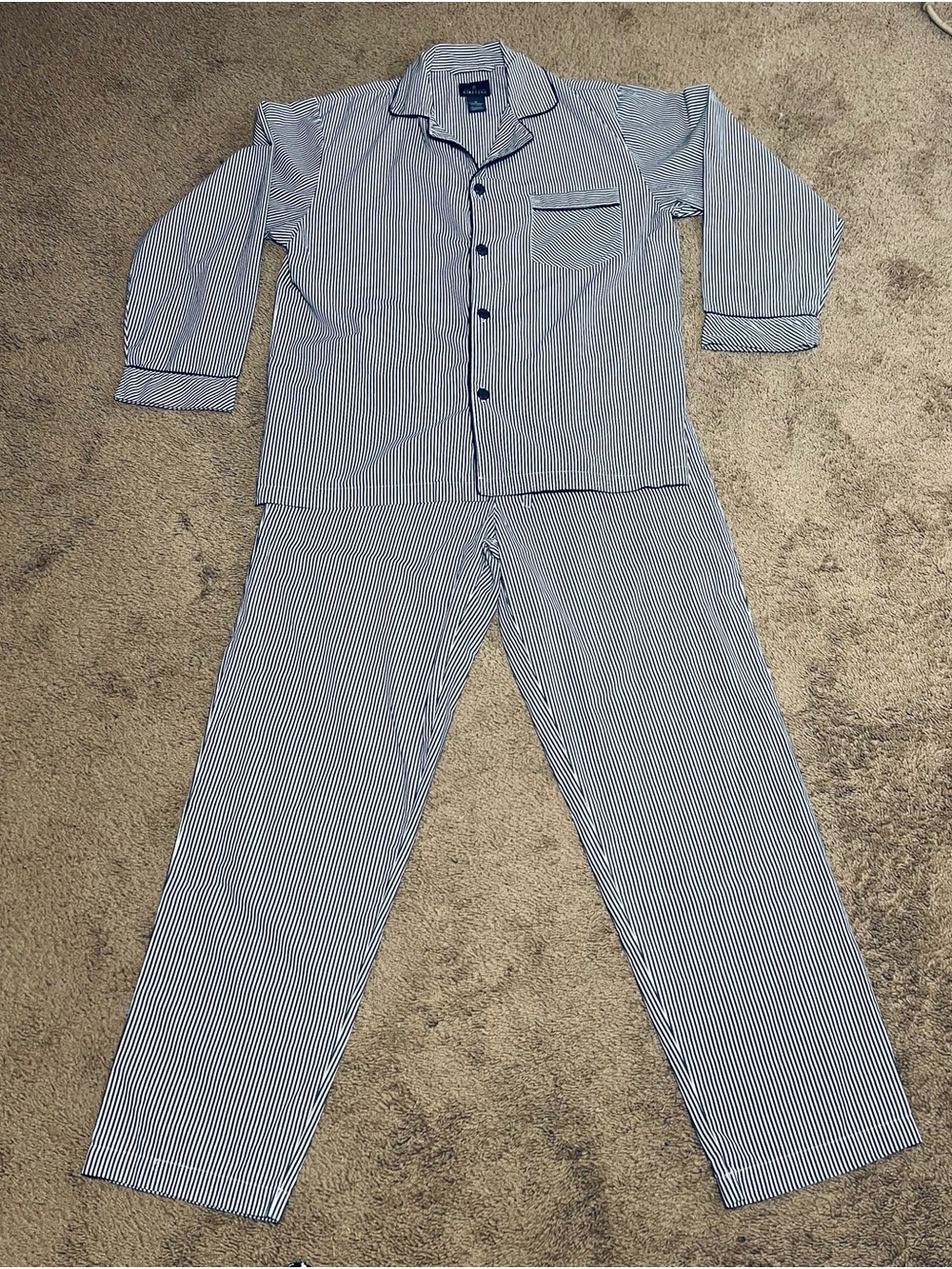 Stafford Men’s Striped 2-Piece Pajama Set Medium